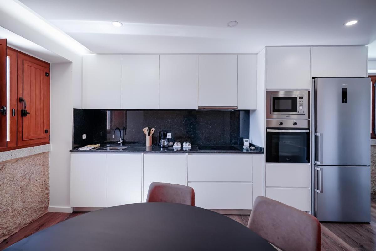 Appartamento Rb Ganfei House Valenca Esterno foto