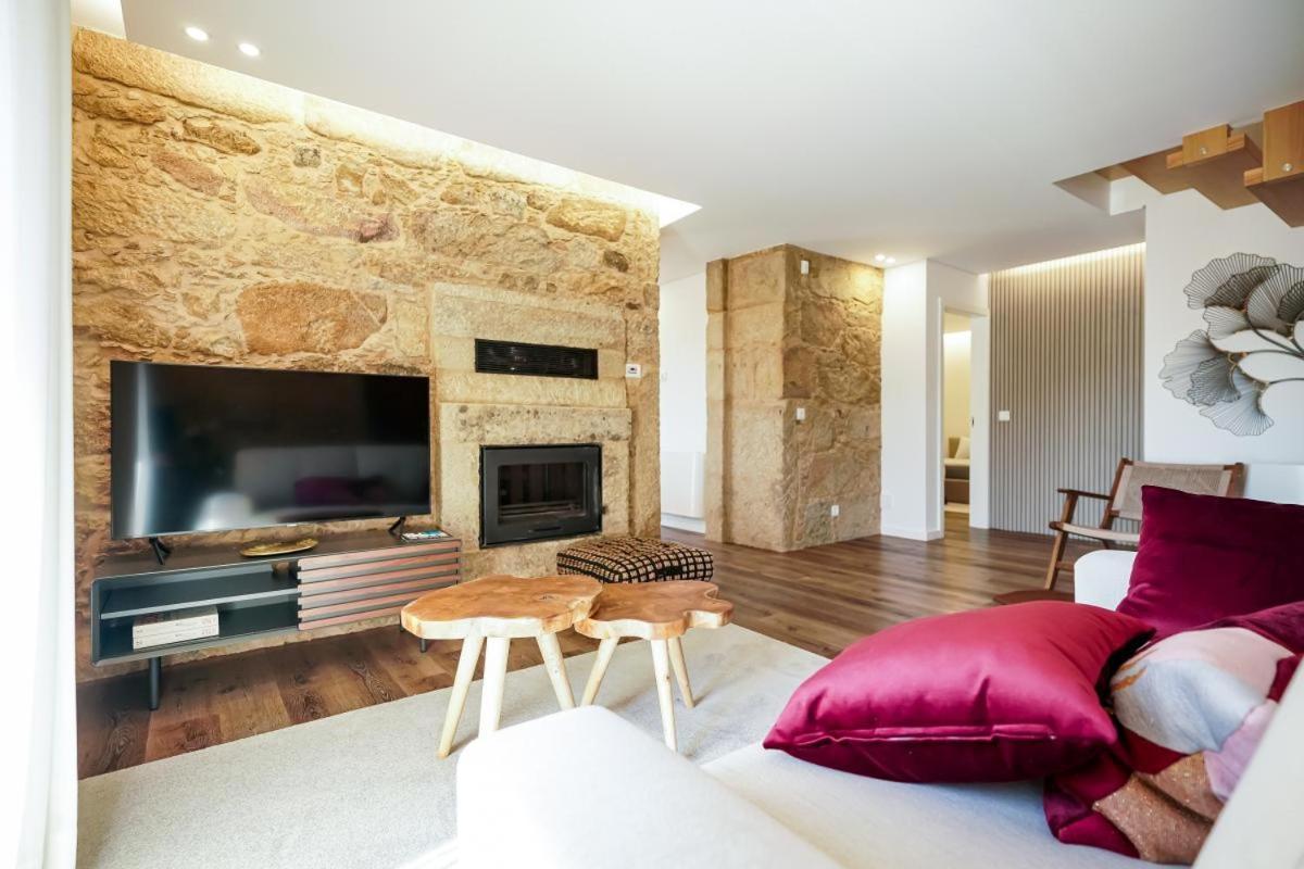 Appartamento Rb Ganfei House Valenca Esterno foto