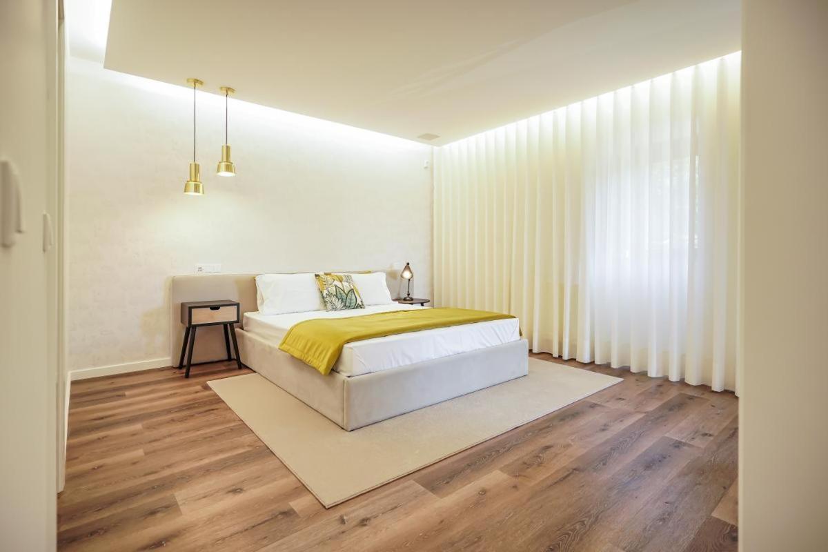 Appartamento Rb Ganfei House Valenca Esterno foto